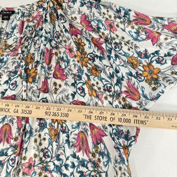 Simply Emma Garden Floral Popover Top Sz 2X White Pink Peasant Pretty Boho - Picture 7 of 9